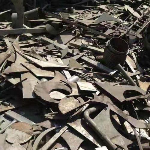 各种废品回收 量大量小均可 北京废品回收 来财物资 信誉保障
