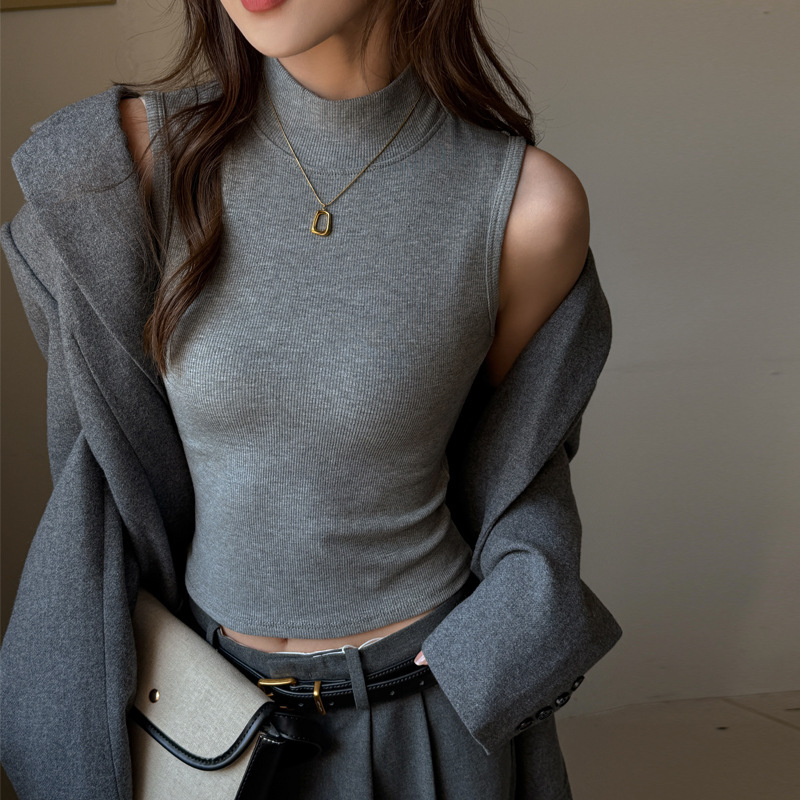 Tencel Lyocell Autumn and Winter Half Turtleneck Brushed Sleeveless Top with Small Vest for Women to Wear as a Base Layer Tencel Lyocell Autumn and Winter Half Turtleneck Brushed Sleeveless Top with Small Vest for Women to Wear as a Base Layer
