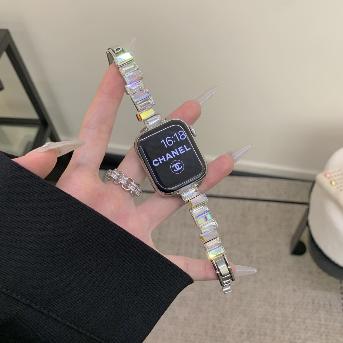 Suitable for Apple Watch Strap iWatch 10Th Generation Asymmetrical Color Diamond Elastic Metal S98765Se Female 14mm