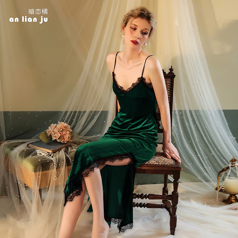 Feiyun nuevo sexy pijama de encaje de terciopelo en V profundo camisón de tirantes privado traje de servicio a domicilio largo en nombre de 137