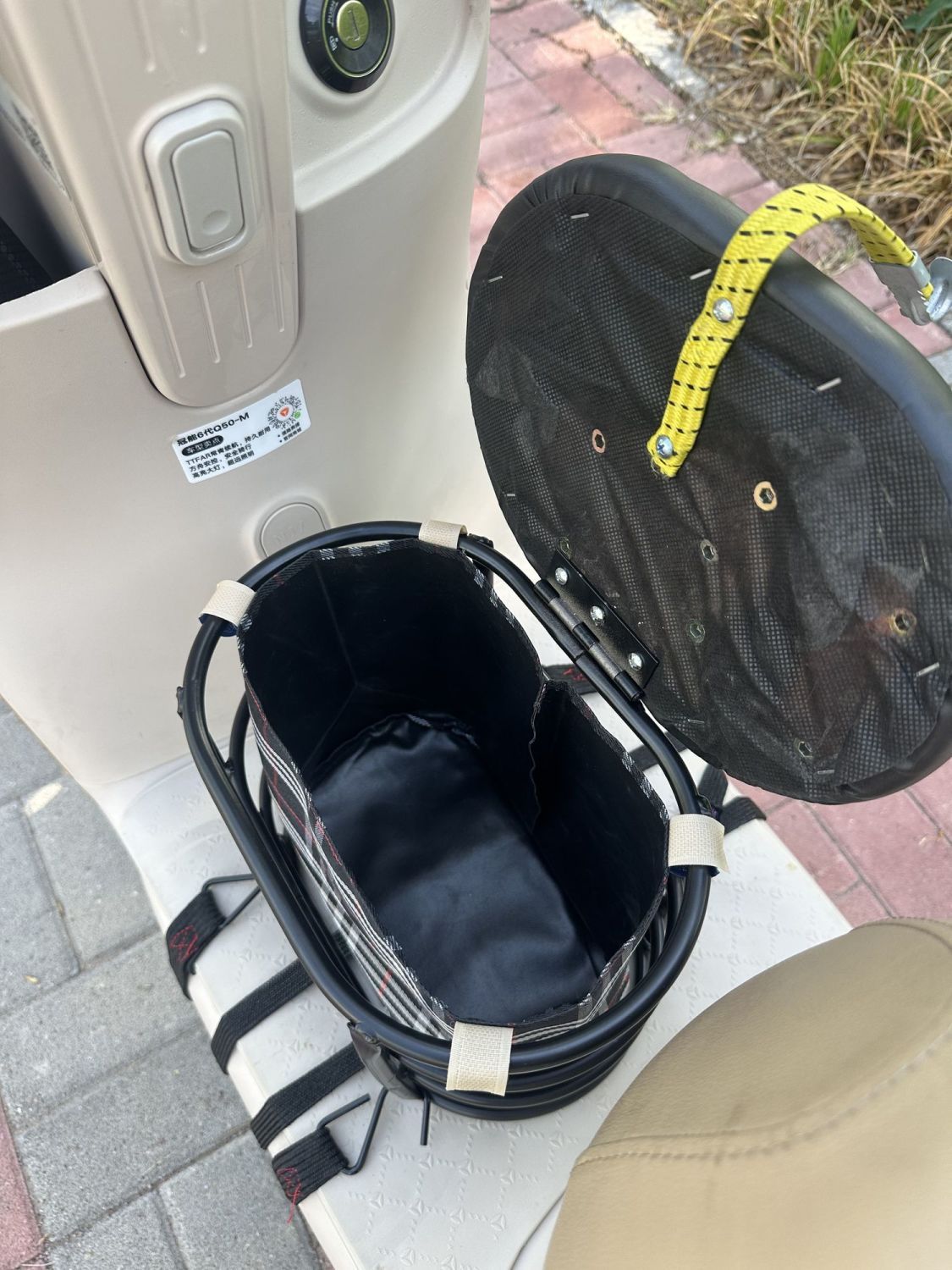 Electric Vehicle Child Seat with Storage, Foldable Seat with Storage, Special Baby Seat