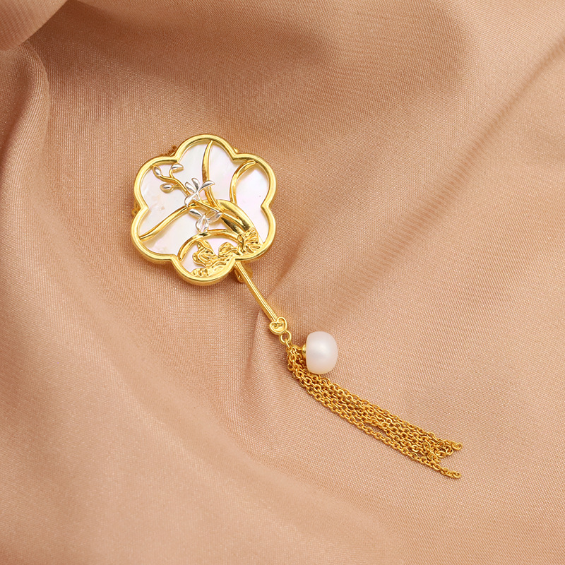 Nuevo estilo chino perla de agua dulce natural broche nicho alto sentido pin accesorios ramillete 18K oro real color retención image 12