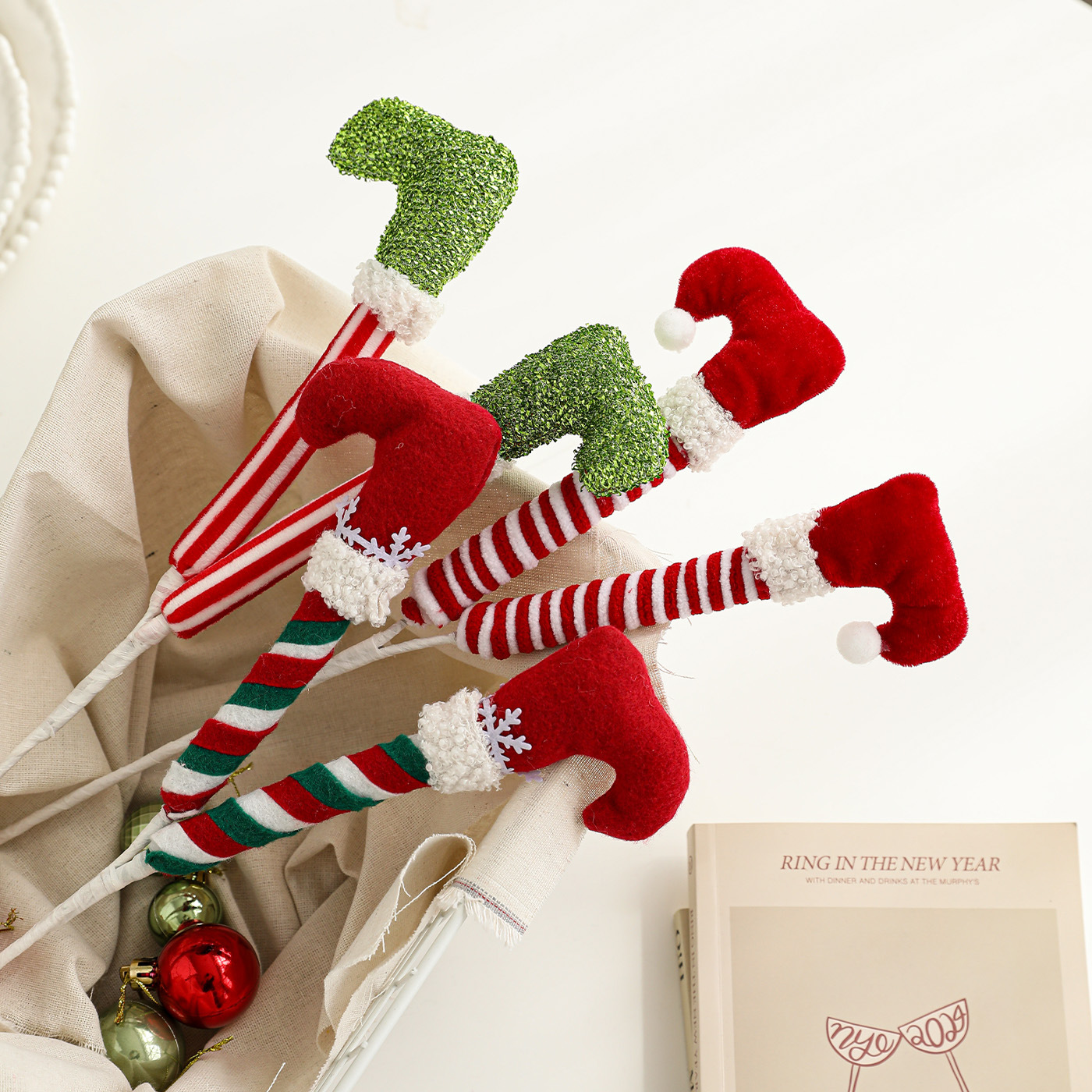 Navidad transfronteriza botas de gancho botas juguetes de peluche muñecas de plástico primavera bobinado decoración de fiesta de Navidad