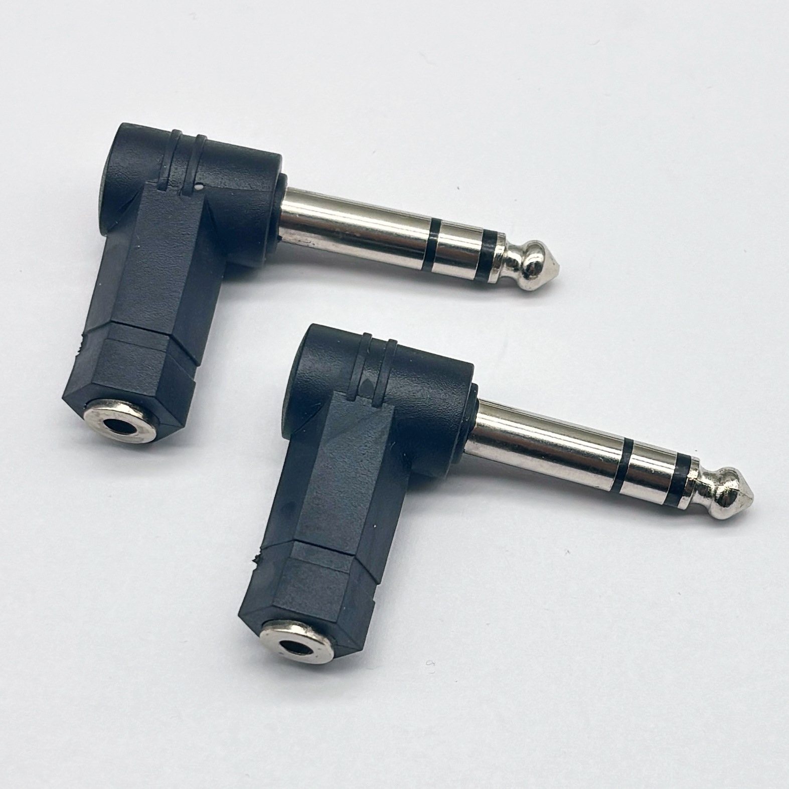 0581cce9945464a3b40152fc33b6e8