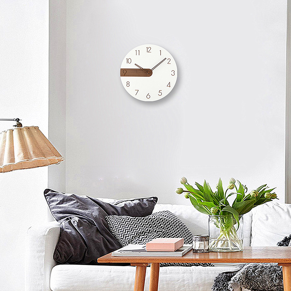 Estilo japonés moderno hogar simple de madera creativo Reloj de pared mudo reloj de madera sala de estar reloj decorativo Reloj de pared reloj de madera