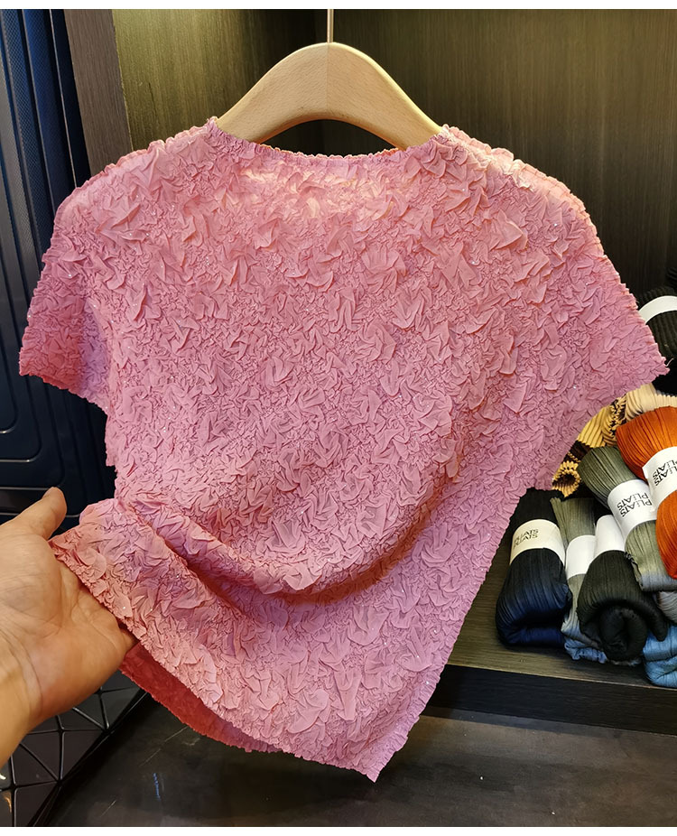 Áo thun ngắn tay nữ cổ tròn xếp li dập nổi kim cương, chất liệu cotton phối polyester, form suông thoải mái, phù hợp đi làm và dạo phố mùa hè — Màu hồng, Màu xanh lá, Màu mơ chi tiết 16
