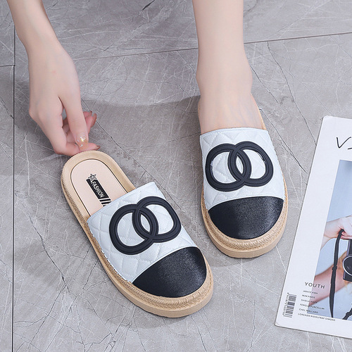Bootshegal Style Women's Outdoor Worn Summer Ins Fashion Flat Shoes Korean Version Lazy Shoes One-Piece Thick Sole Cool Slippers