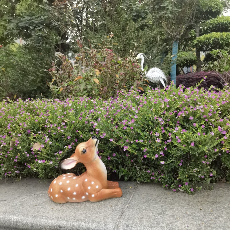 模擬ニホンジカ動物装飾品屋外庭中庭ヴィラ庭芝生風景装飾樹脂装飾品|undefined