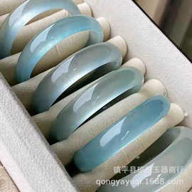 玉器工艺品;宝石工艺品;吊坠