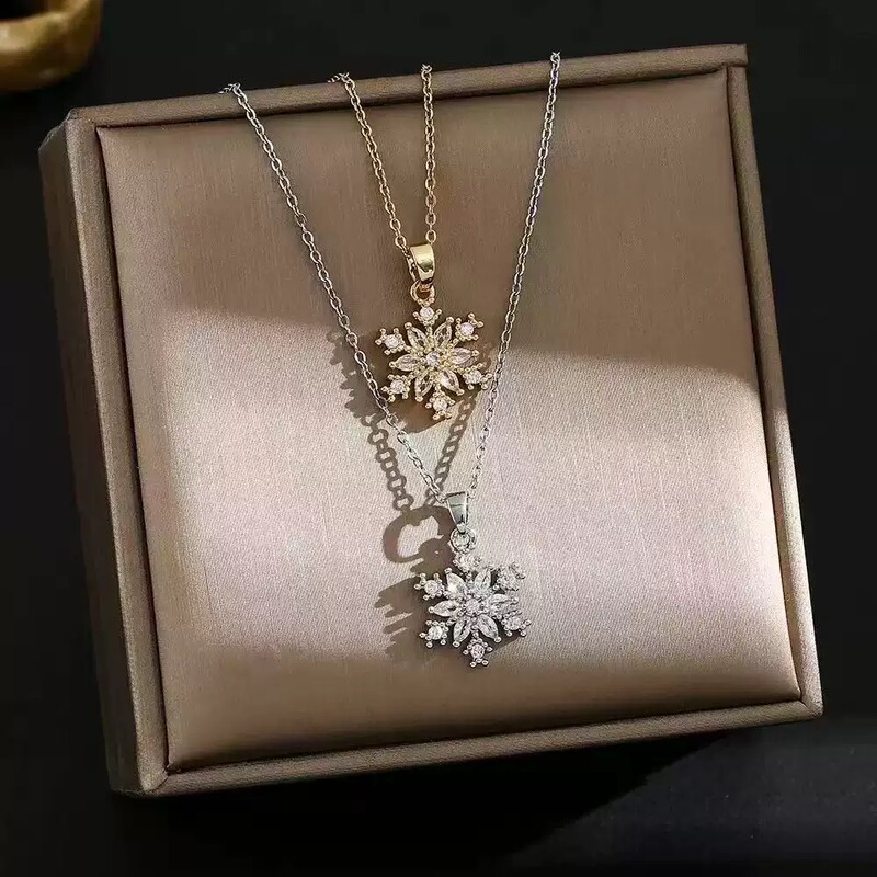 亚马逊热销转动项链圣诞麋鹿雪花系旋转列女铜镶锆石星星月亮戒指|undefined