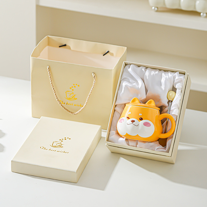 Hermosas tazas de cerámica con tapa de agua creativa de alta calidad para parejas de regalo de cumpleaños tazas de oficina domésticas