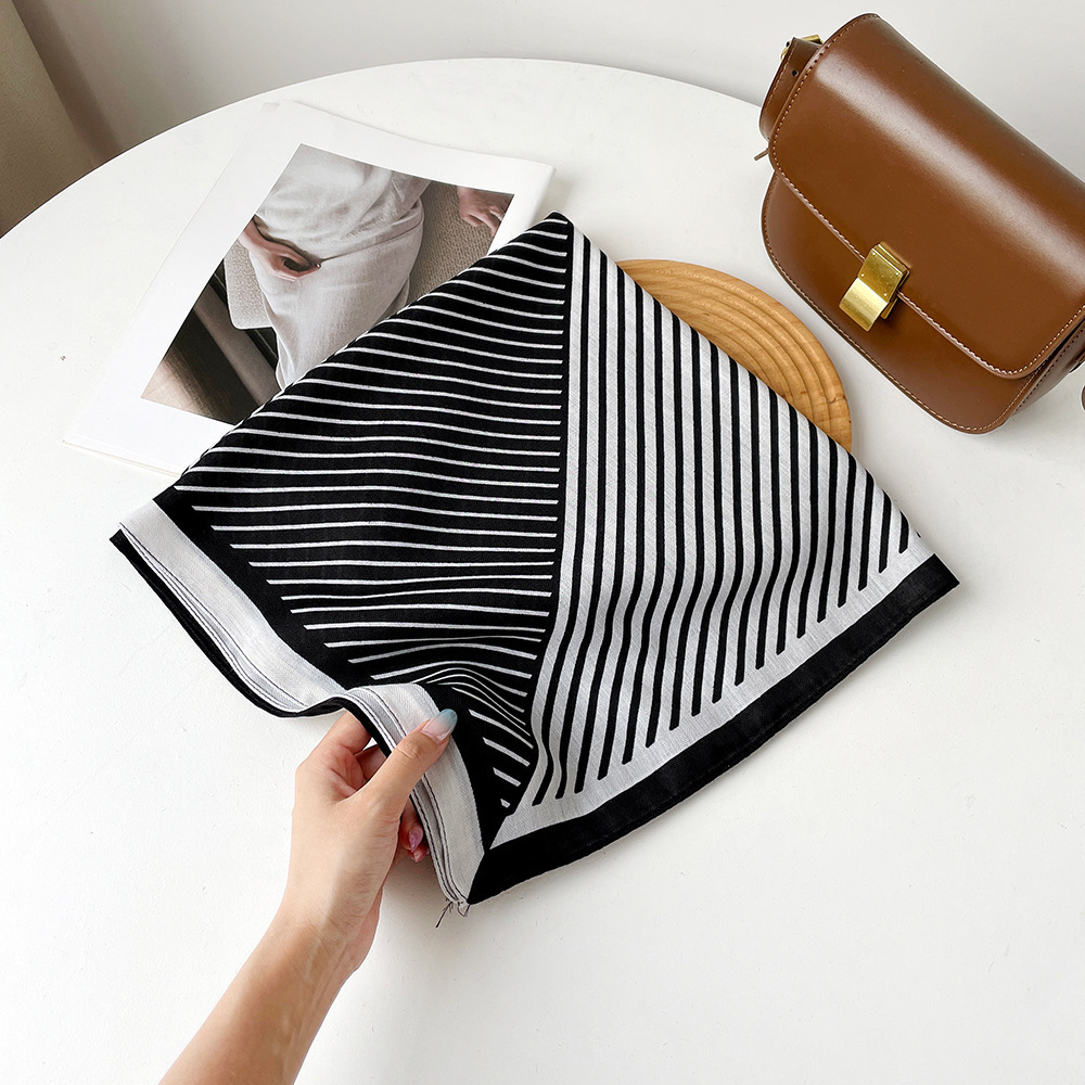 Rz7094-black / 68*68cm
