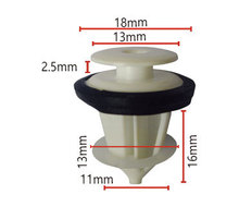 OE:67773-06020奇瑞汽车适用防水门板卡扣注胶卡扣D204