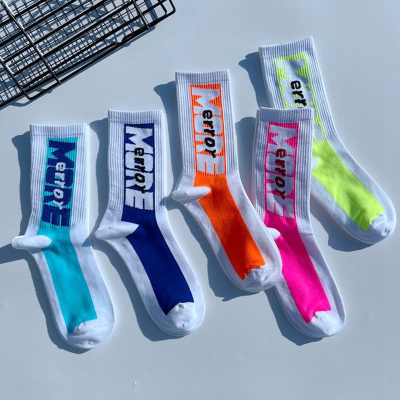 Socks for Men and Women, Trendy European and American Street Ins, Harajuku Sports Hip-Hop Skateboard Mid-Length White Preppy Style Stockings