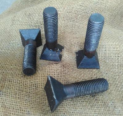 斗型螺栓M16-42 斗型丝 衬板螺丝 球磨机衬板螺栓 破碎机护板螺丝