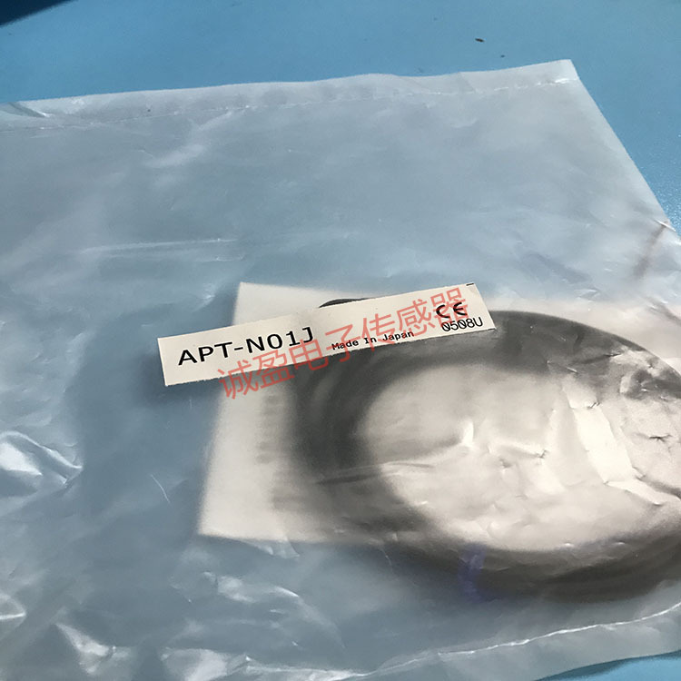 日本YAMATAKE传感器接近传感器光电开关  APT-N01J