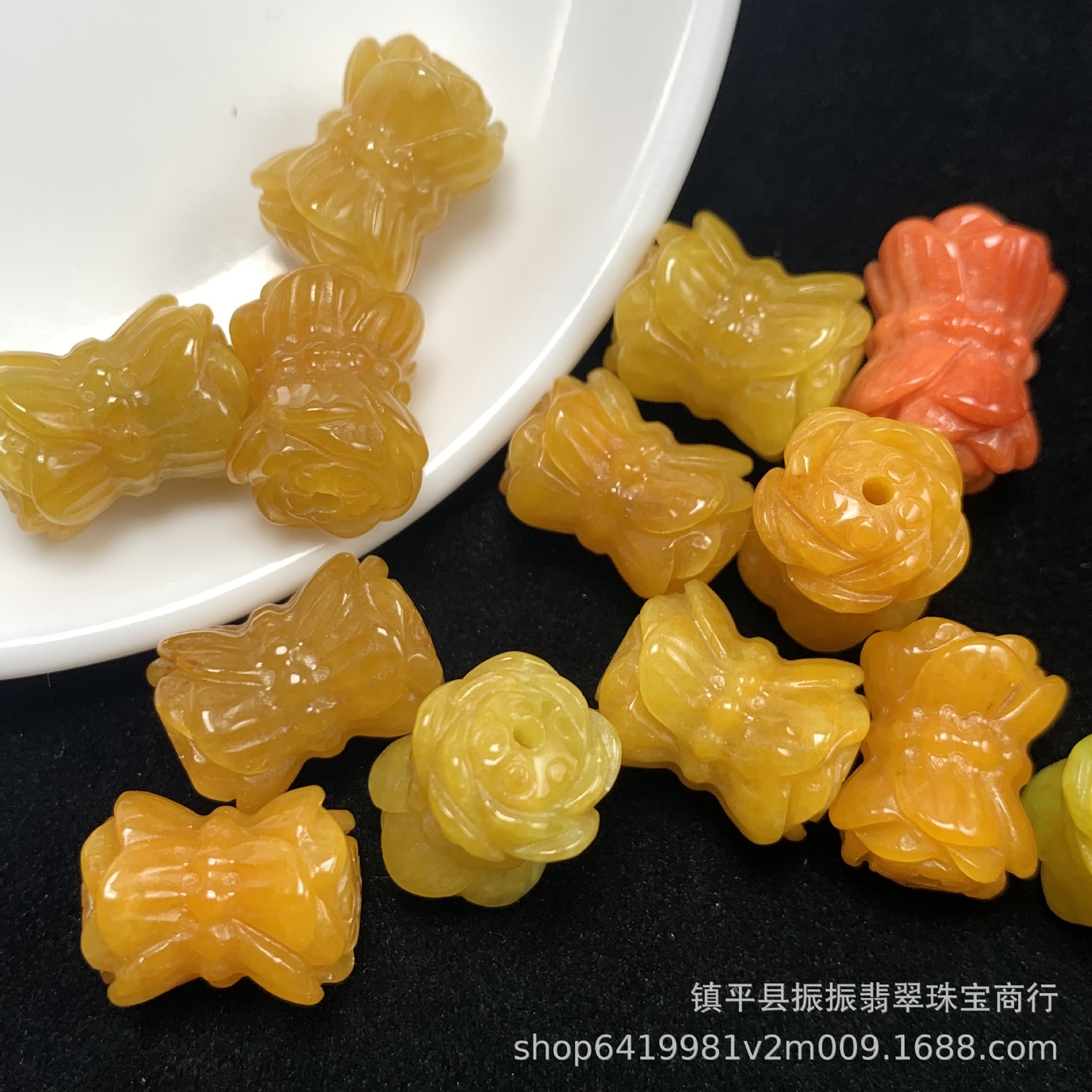 翡翠黄翡莲花通孔并蒂莲散件批发 diy玉石饰品项链坠饰手链玉配件