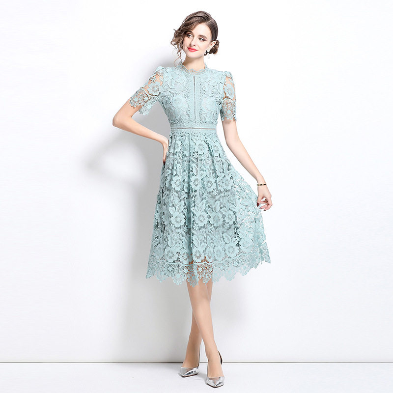 Váy liền ren hòa tan nước phong cách Pháp, cổ điển thanh lịch, thêu rỗng, dáng dài tôn dáng — Màu xanh lá