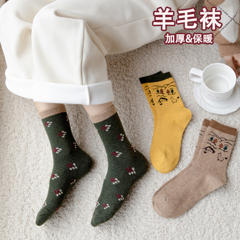 Socks Women's Japanese Jacquard Secret Forest Wool Socks Women's Mid-tube Socks Thickened Warm Socks Cross-border Amazon