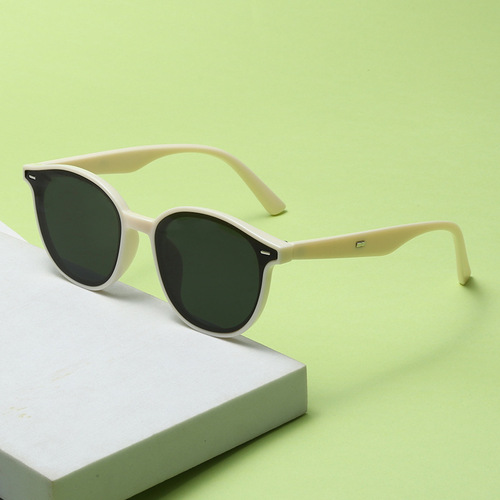 橄榄绿框墨镜新款gm太阳镜女日落色网红同款防紫外线眼镜