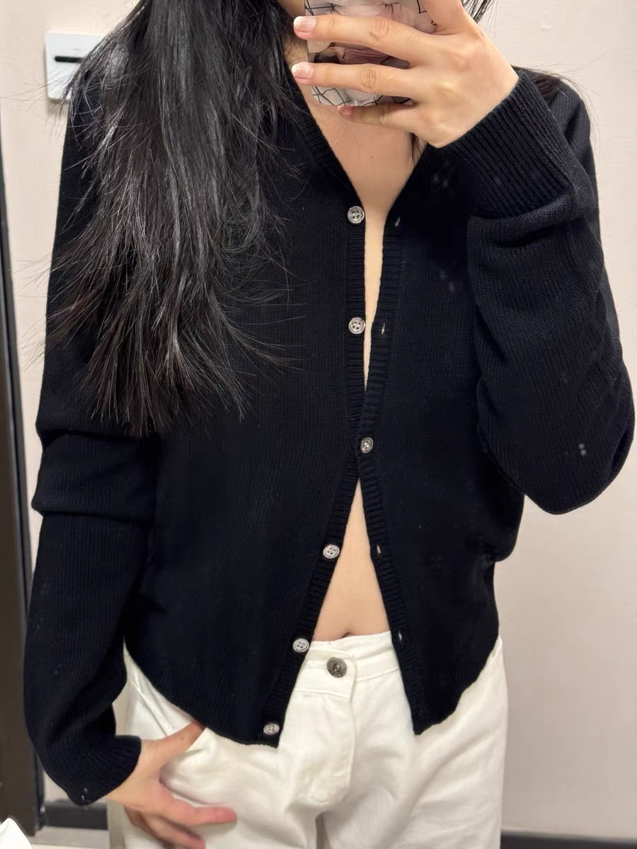 Nuevo modelo básico de delgado clásico de cuello en V de lana delgado jersey de punto suéter de mujer superior 4143