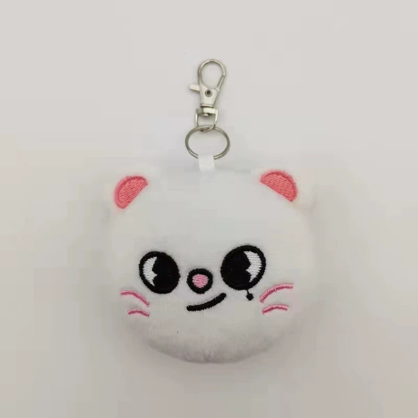 Подвеска белая кошка
