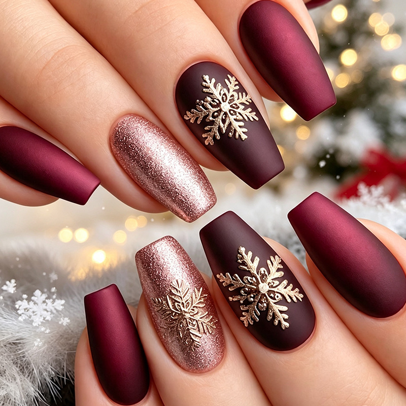 New nail art designs: European and American Christmas-themed, featuring snowflake glitter, elegant style, simple long ballet-shaped press-on nails, wholesale
