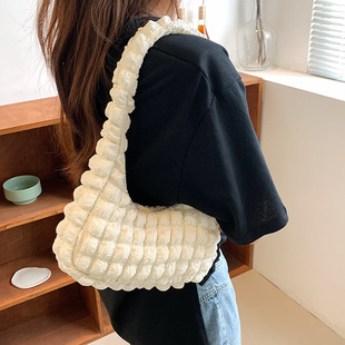 �n���ް����݆μ��2022�¿��A����������С���º��sŮ��Ҹ�°�