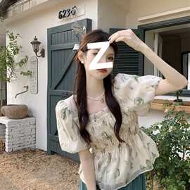 雪纺方领衬衫女春秋2025新款大码胖mm设计感小众显瘦法式短款上衣