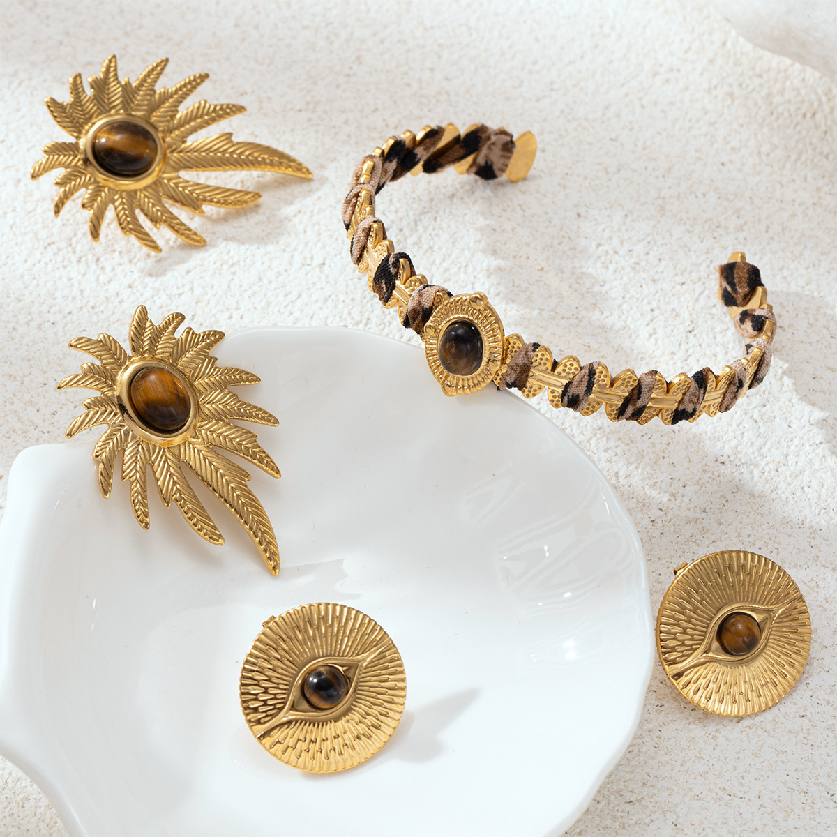TENA europa y americana pendientes de acero inoxidable lujoso ligero de alto nivel de diseño de pulseras de piedra natural pendientes de joyería caliente transfronteriza para mujeres