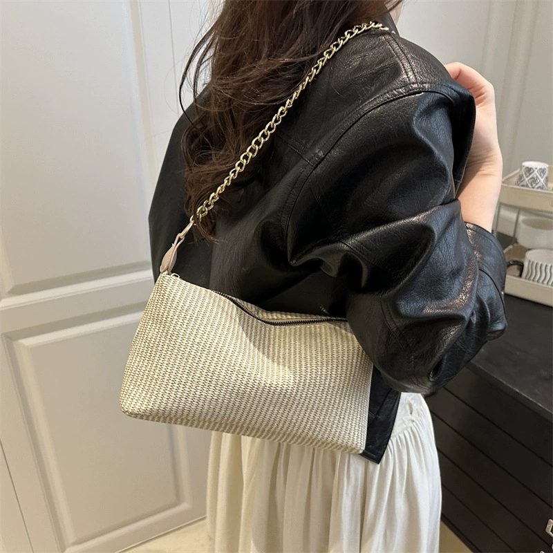 Модные женские сумки-ведерки этого года, новые летние вместительные сумки-тоут 2026 года, сумки через плечо с широким ремнем и плетеным соломенным узором.