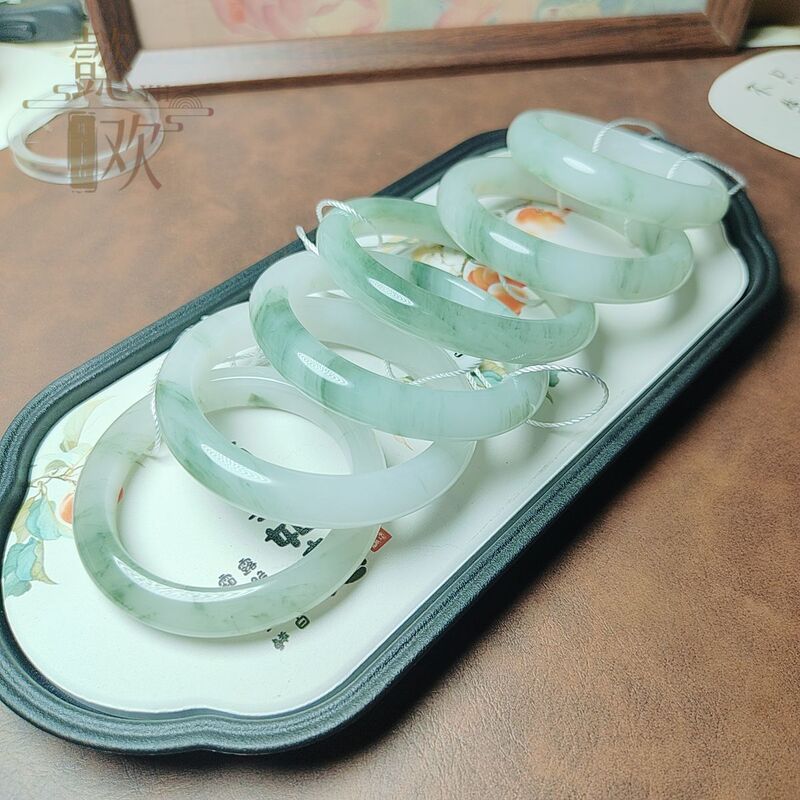 天然新疆氷翠円条玉腕輪女金型雪翠金糸玉正輪腕輪天山翠腕輪生中継ソース|undefined