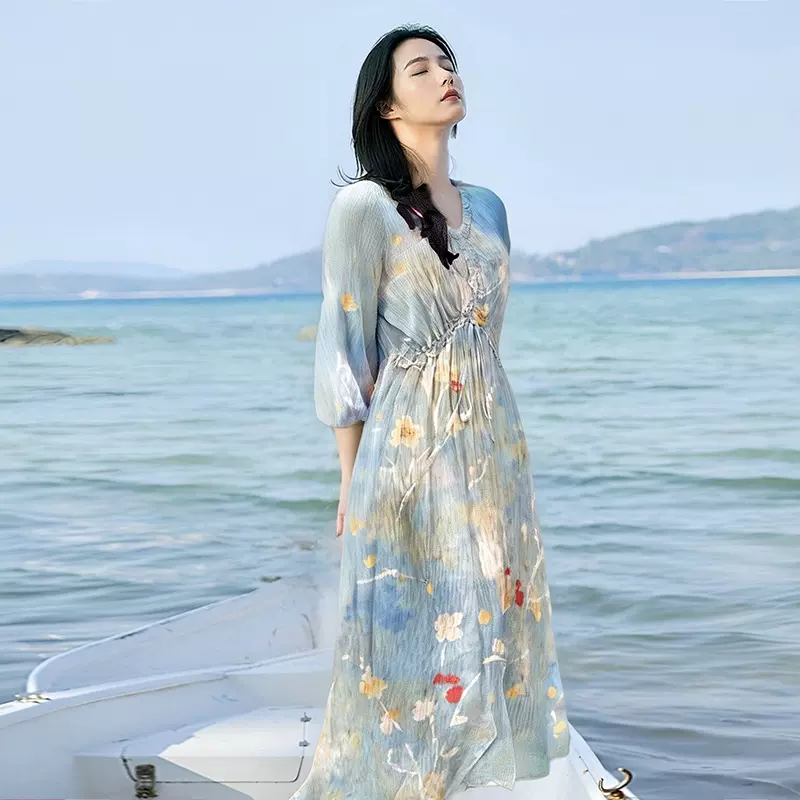 裙子女夏连衣裙春季新款质感女装高级感碎花优雅长裙批发度假风