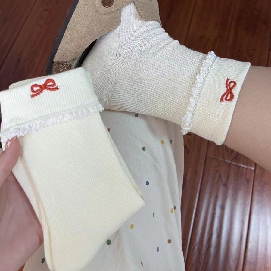 El nuevo nicho minimalista y versátil de este año, los elementos de fuego siguen la tendencia de principios de otoño arco estilo más arco