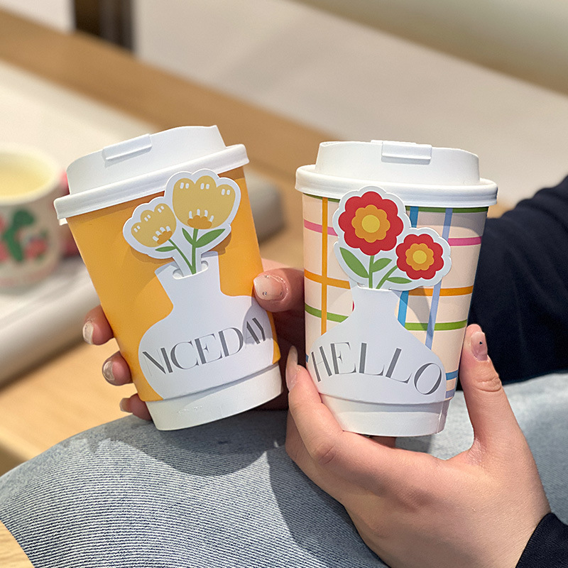 Romance de primavera, te envía una pequeña flor roja, taza de papel de café con tarjeta creativa, taza de té con leche desechable con tapa, personalizada