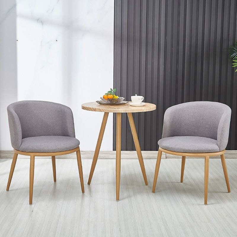 Mesa y silla de madera sólida nórdica, mesa de comedor redonda creativa, mesa de negociación moderna y simple. image 18