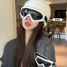 王一博赵丽颖同款白色滑雪飞行员眼镜男女冬季保暖抗寒兔毛针织帽