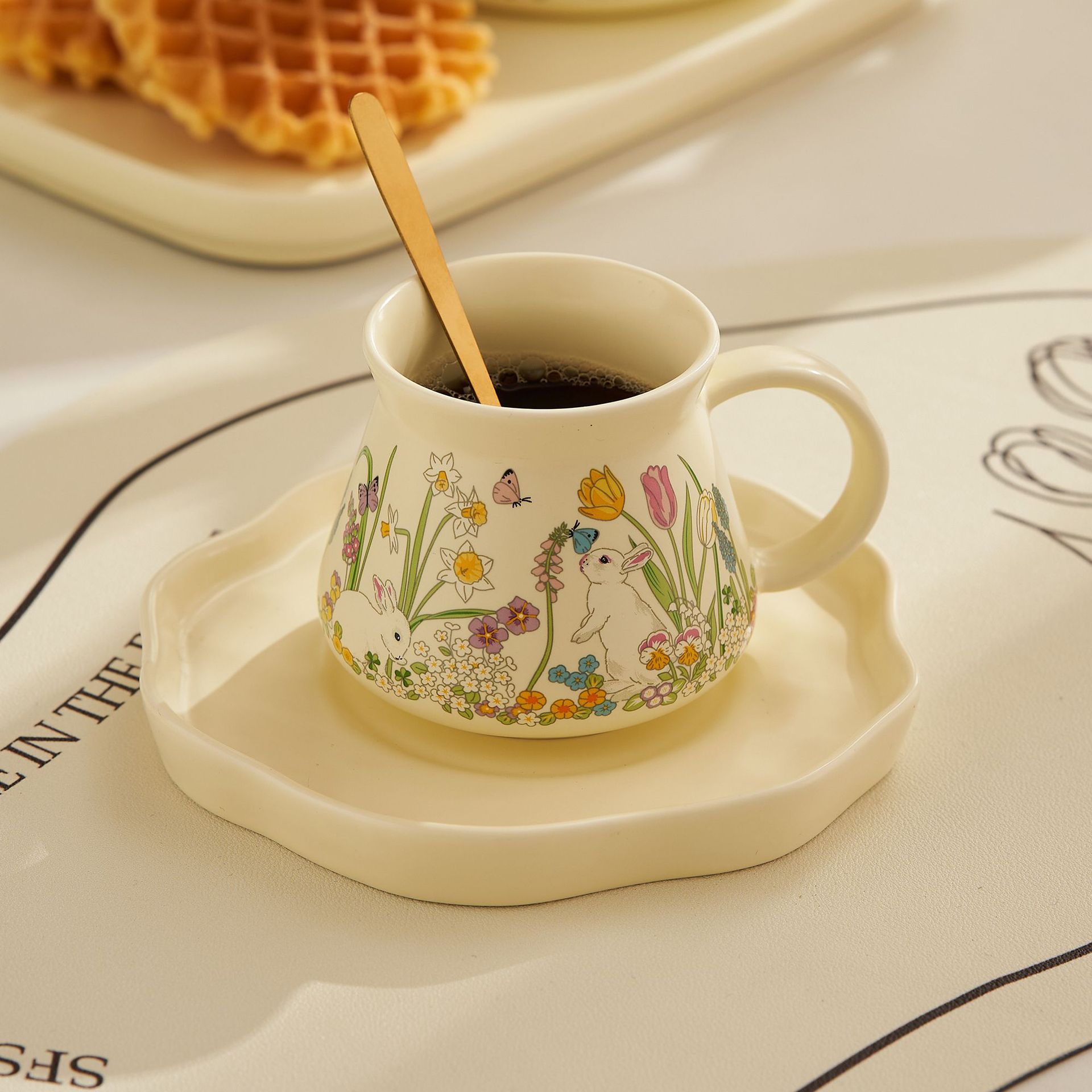 INS Linda taza de café de cerámica y platillo con cuchara estilo pastoral comic Girl taza de agua taza de leche logotipo imprimible