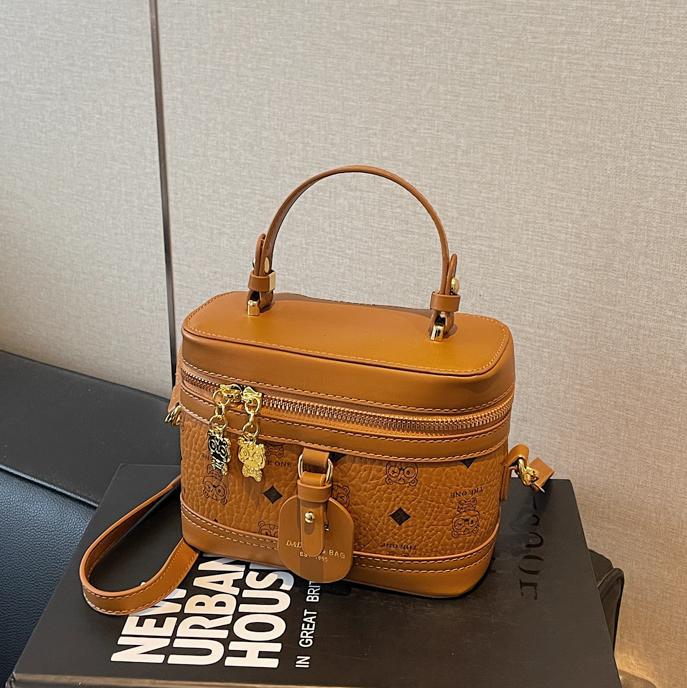 Bolso de caja de cercanías súper caliente 2025 nuevo bolso de hombro de tendencia de todo fósforo