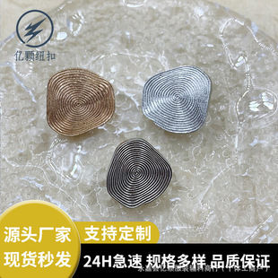 �����o����݆�����y���΄���Ͻ�~��С���L�����L��Ƥ���r������