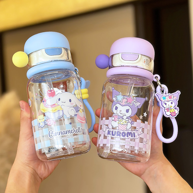 Sanlio tazas de agua para niños 2026 nuevas tazas de paja para bebidas para niñas Kulomi, tazas especiales para estudiantes de escuela primaria