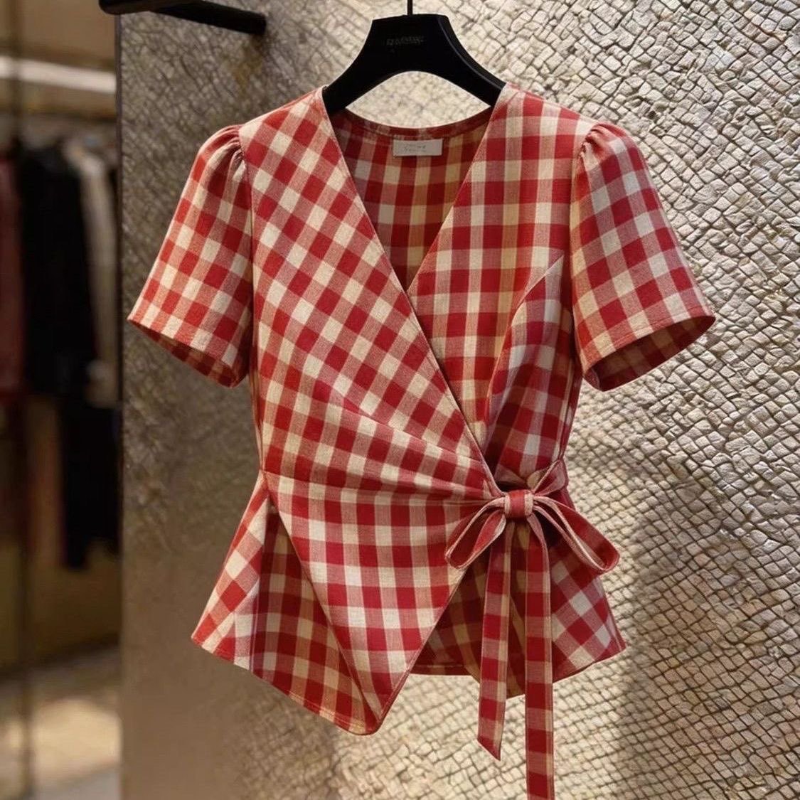 Retro summer shirt