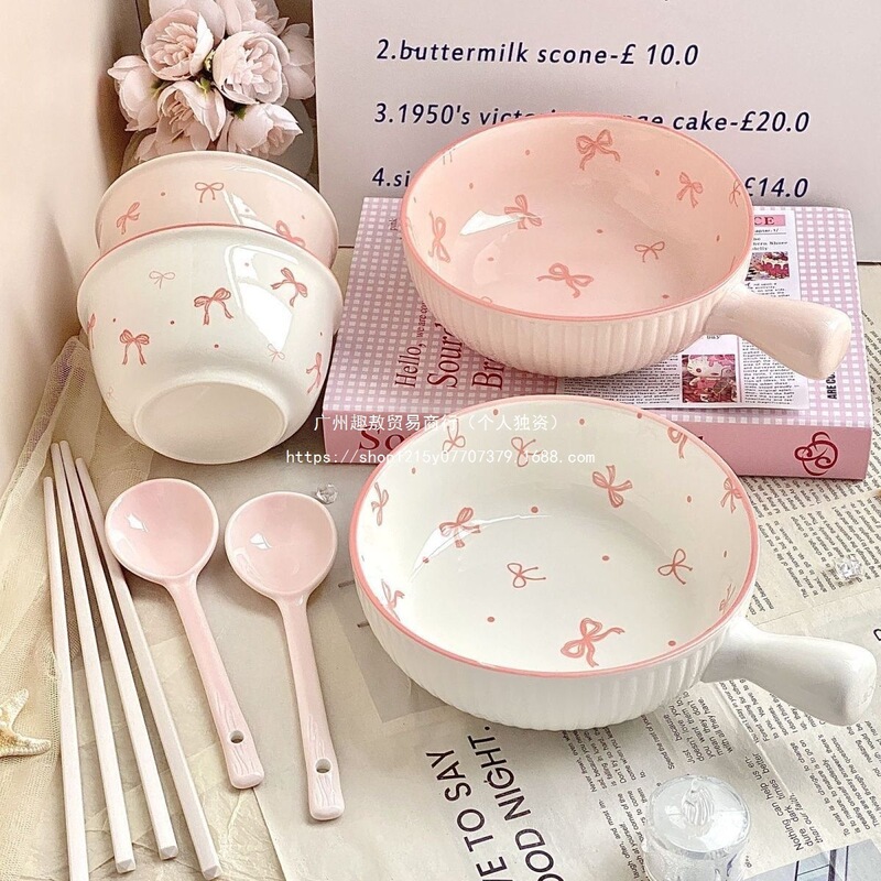 Cute ins-style ceramic bowl with bow handle, underglaze color rice bowl and soup bowl set, high aesthetic value, suitable for girls' home use tableware Cute ins-style ceramic bowl with bow handle, underglaze color rice bowl and soup bowl set, high aesthetic value, suitable for girls' home use tableware