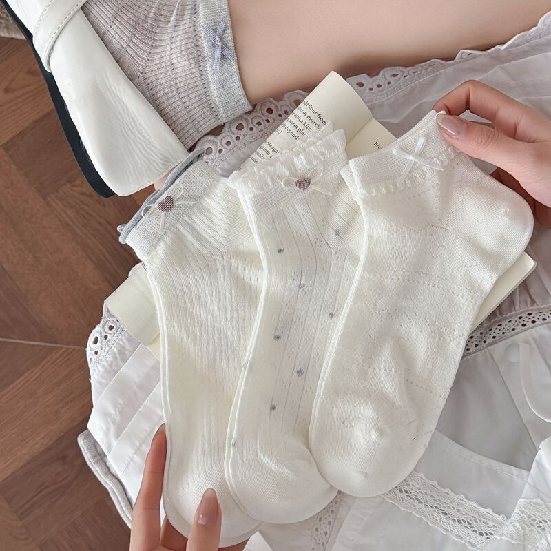 Small and Delicate~ Lightweight Mesh Breathable Fresh Style Seamless Short Tube Socks with White Bow, Small Chanel-Style Women's Socks Small and Delicate~ Lightweight Mesh Breathable Fresh Style Seamless Short Tube Socks with White Bow, Small Chanel-Style Women's Socks