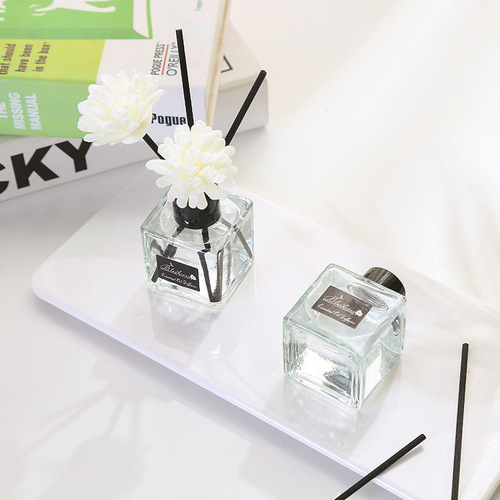 Small square bottle aromatherapy household indoor long-lasting air freshener bedroom fragrance room incense bathroom aromatherapy