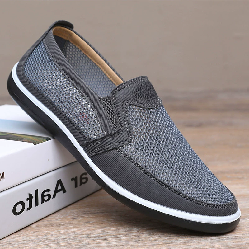 Летняя новая стильная старая пекинская тканевая обувь, мужская обувь с дышащей сеткой, повседневная обувь с сеткой для среднего и пожилого возраста, нескользящая обувь для папы на мягкой подошве