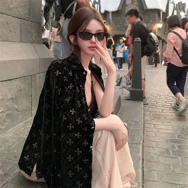 Black Velvet Cross-Patterned Long-Sleeve Thin Shirt for Women, Summer Niche Style, Pure Desire Hollow-Out Design, High-End Sun-Protective Top