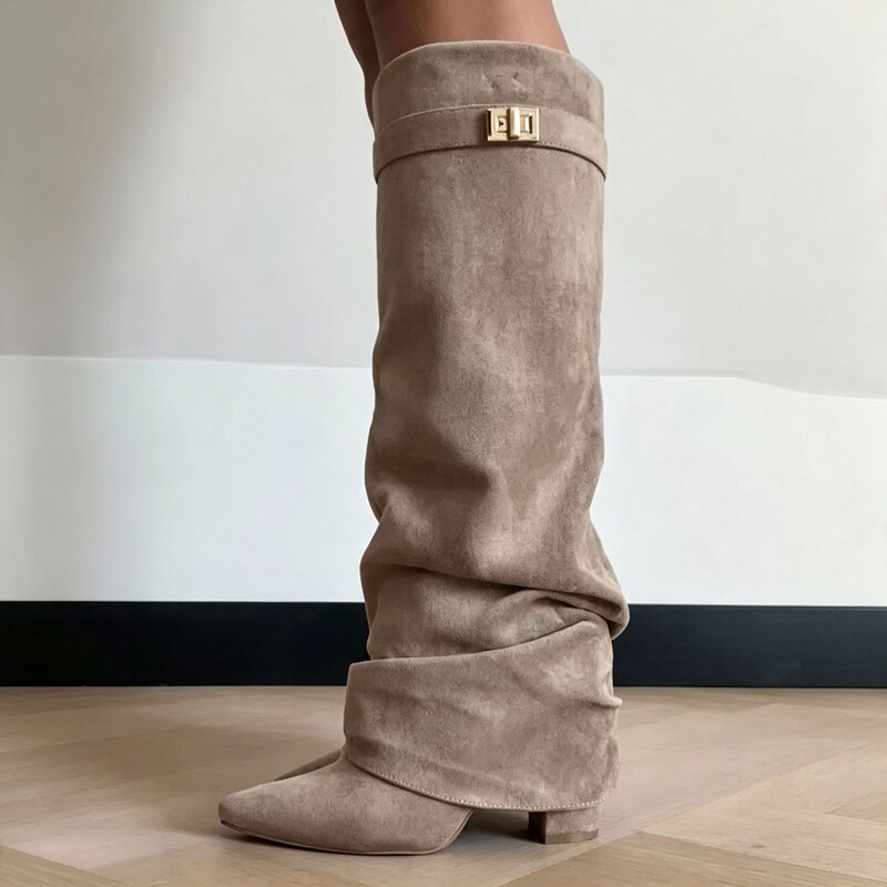 Foreign trade pointed-toe, plus-size, in-stock, chunky-heeled, long-tube boots with wide leg, 2026 mid-pleated boots, women's straight-leg boots with metal buckle