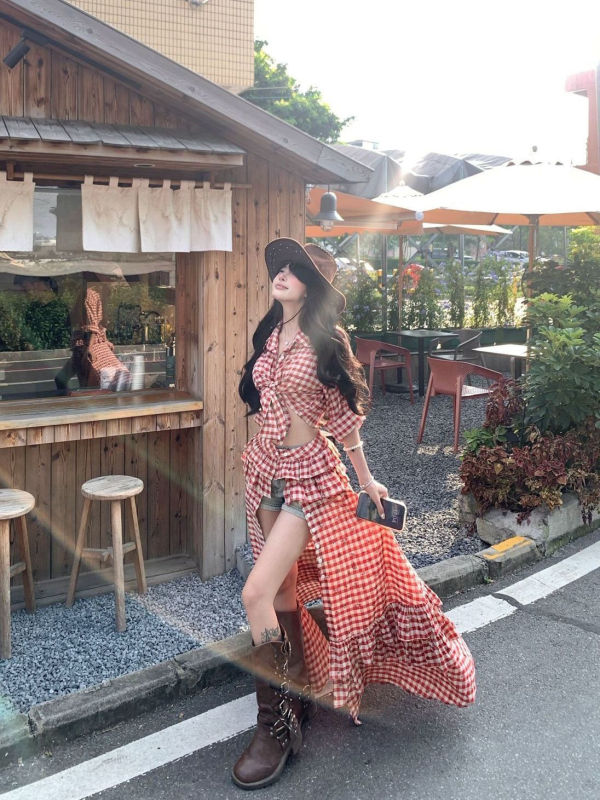 度假风红色格子长袖衬衫女夏季不规则开叉半身长裙两件套|undefined