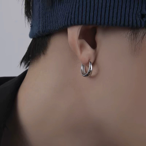 C351 pair of earrings